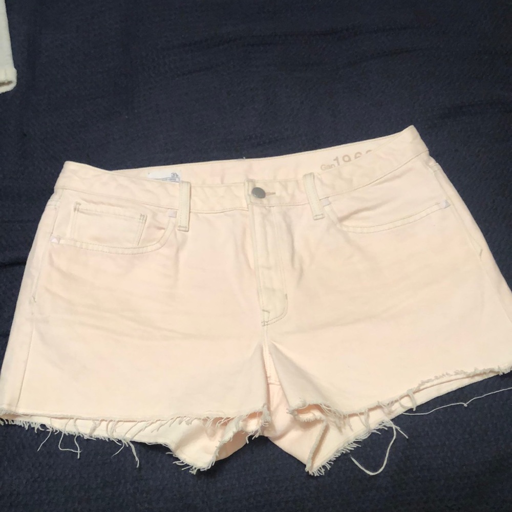 Cut off shorts